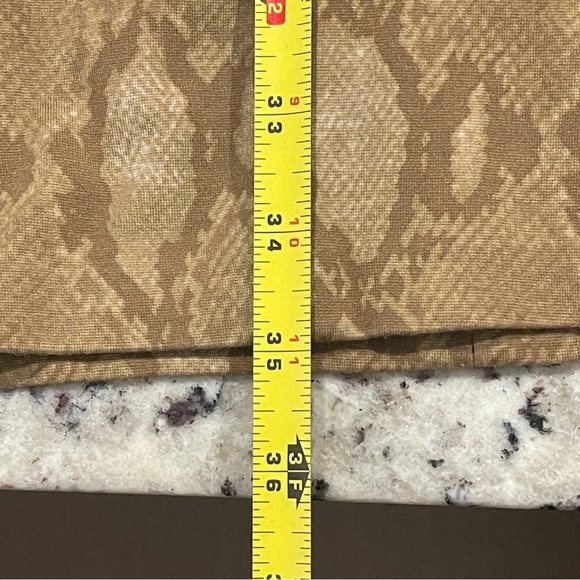 Lauren Ralph Lauren Snakeskin Print Dress Size Small Short Sleeve Beige Brown - Picture 7 of 7